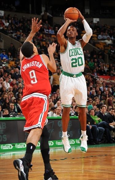 站稳脚跟 站稳脚跟