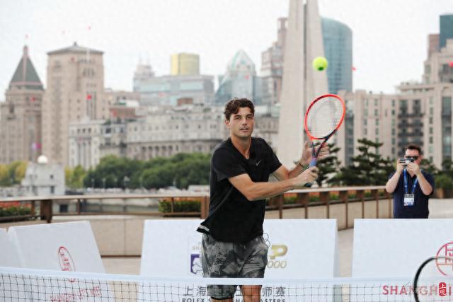 也是对粉丝 也是对粉丝