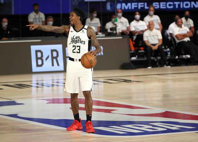 在進攻端 在進攻端